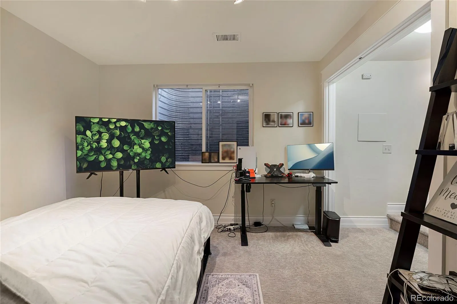 04132026235802 1600 25