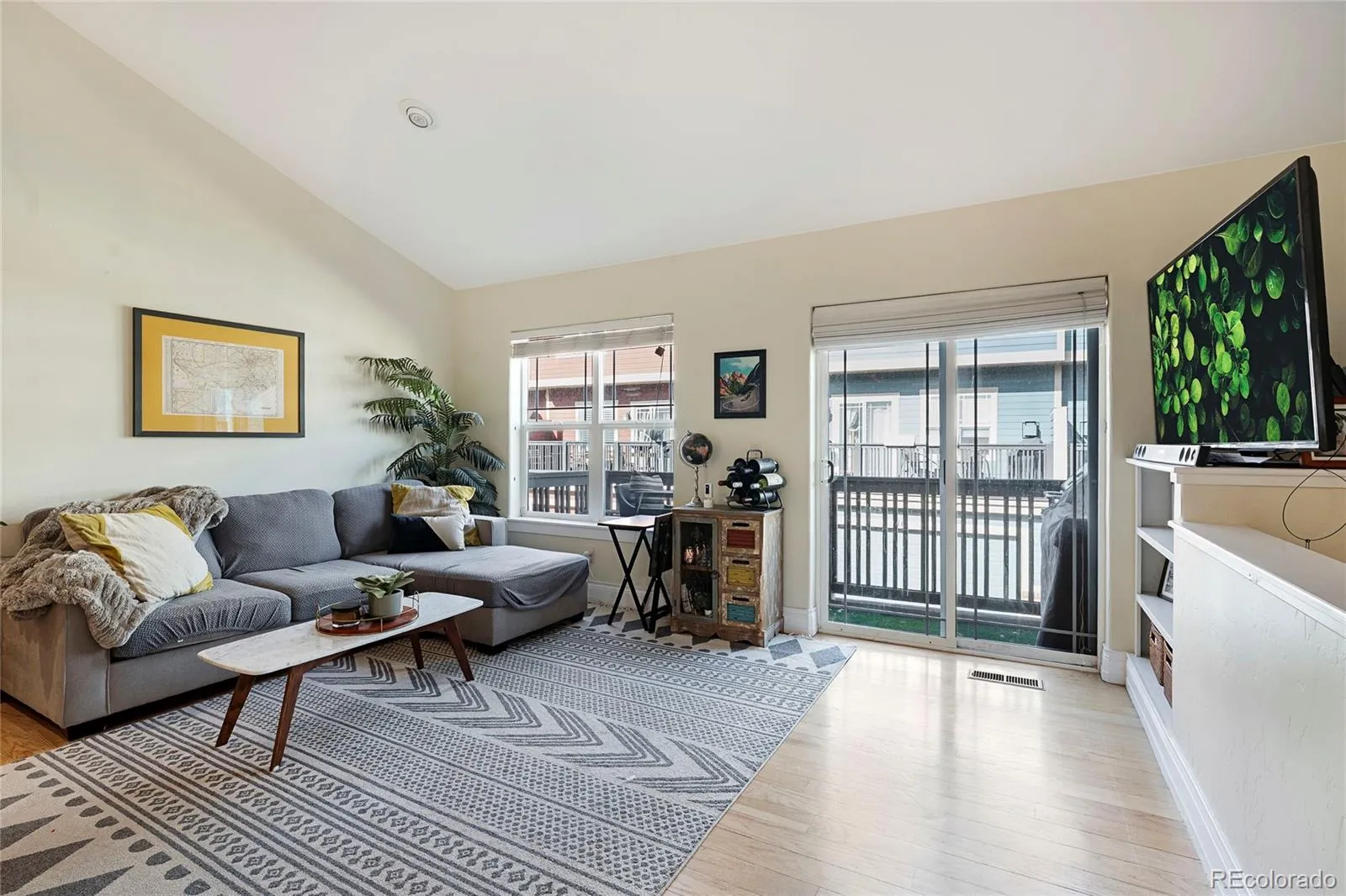 04132026235802 1600 8