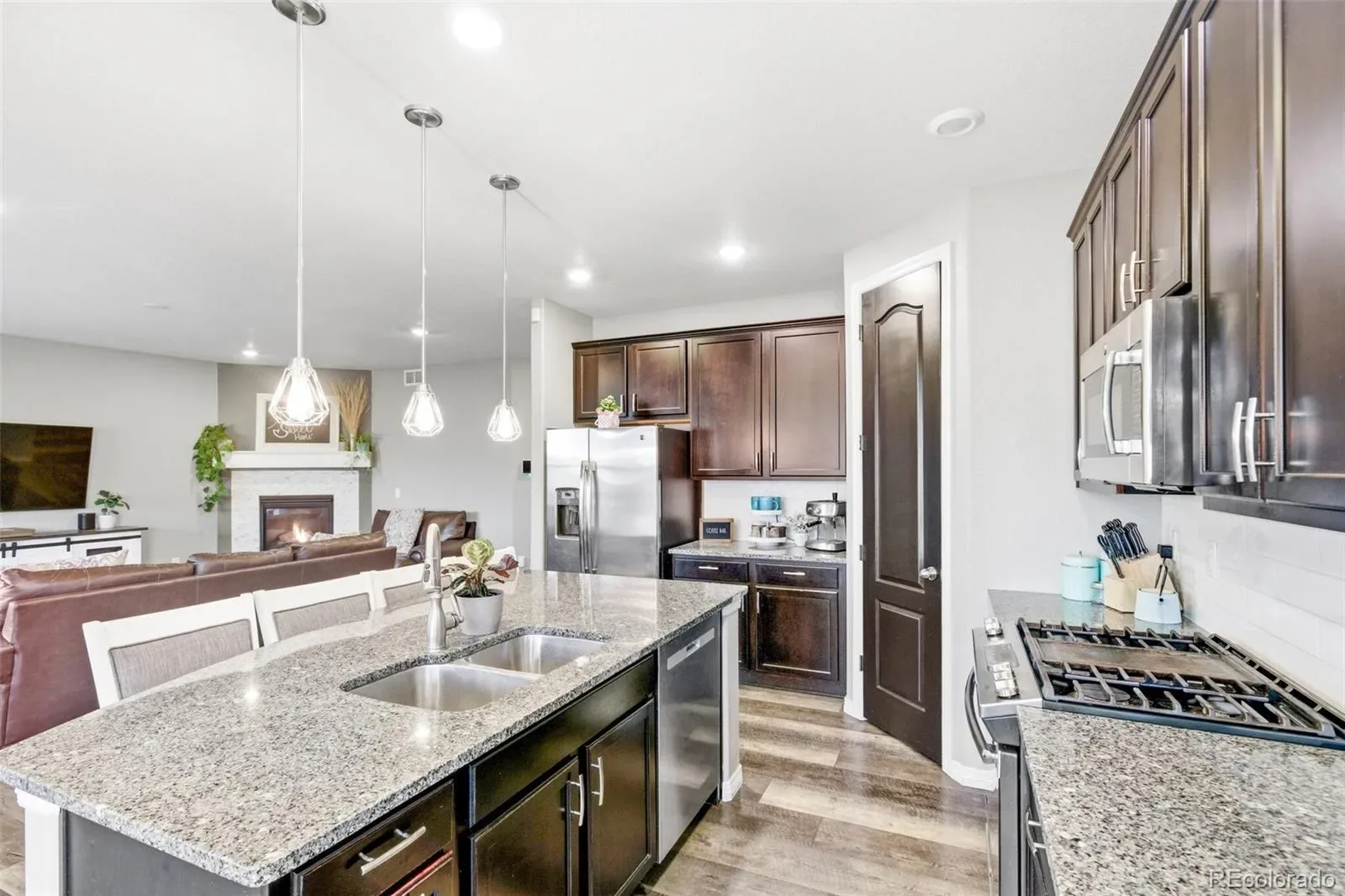 03102026023948 1600 8