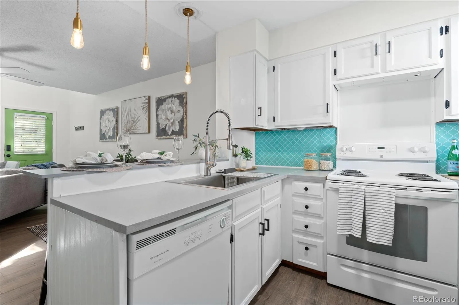 9035 W Floyd Avenue Lakewood CO 80227 | MLS #REC3395414 08182026182029 1600 13