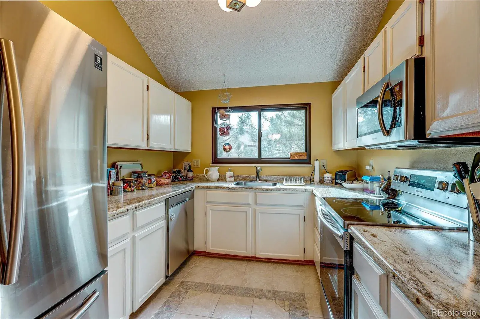 222 Wright Street #303 Lakewood CO 80228 MLS #REC3395558 07242025184211 1600 4