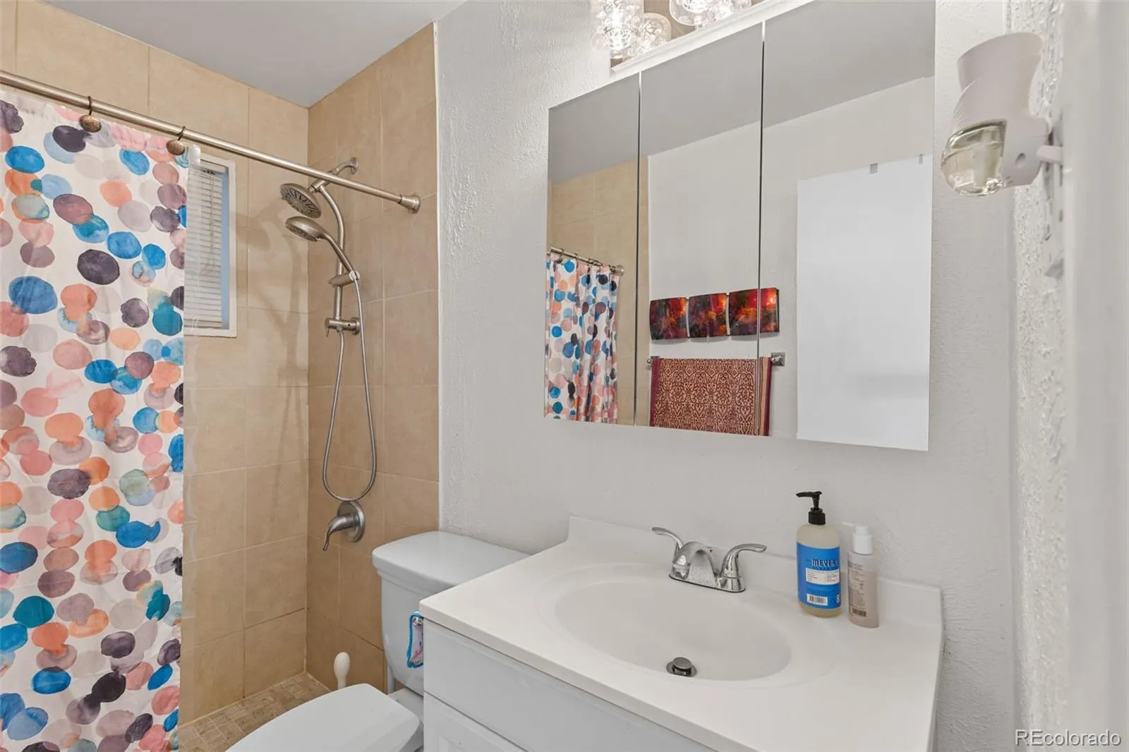 7230 Quivas Street Denver CO 80221 | MLS #REC3396644 04172026205655 1600 18