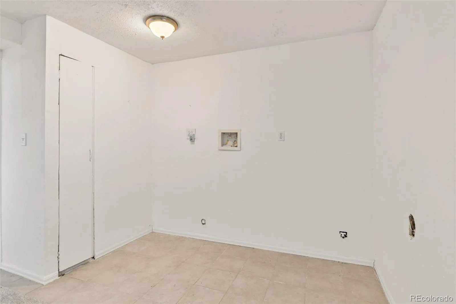 7230 Quivas Street Denver CO 80221 | MLS #REC3396644 04172026205655 1600 28