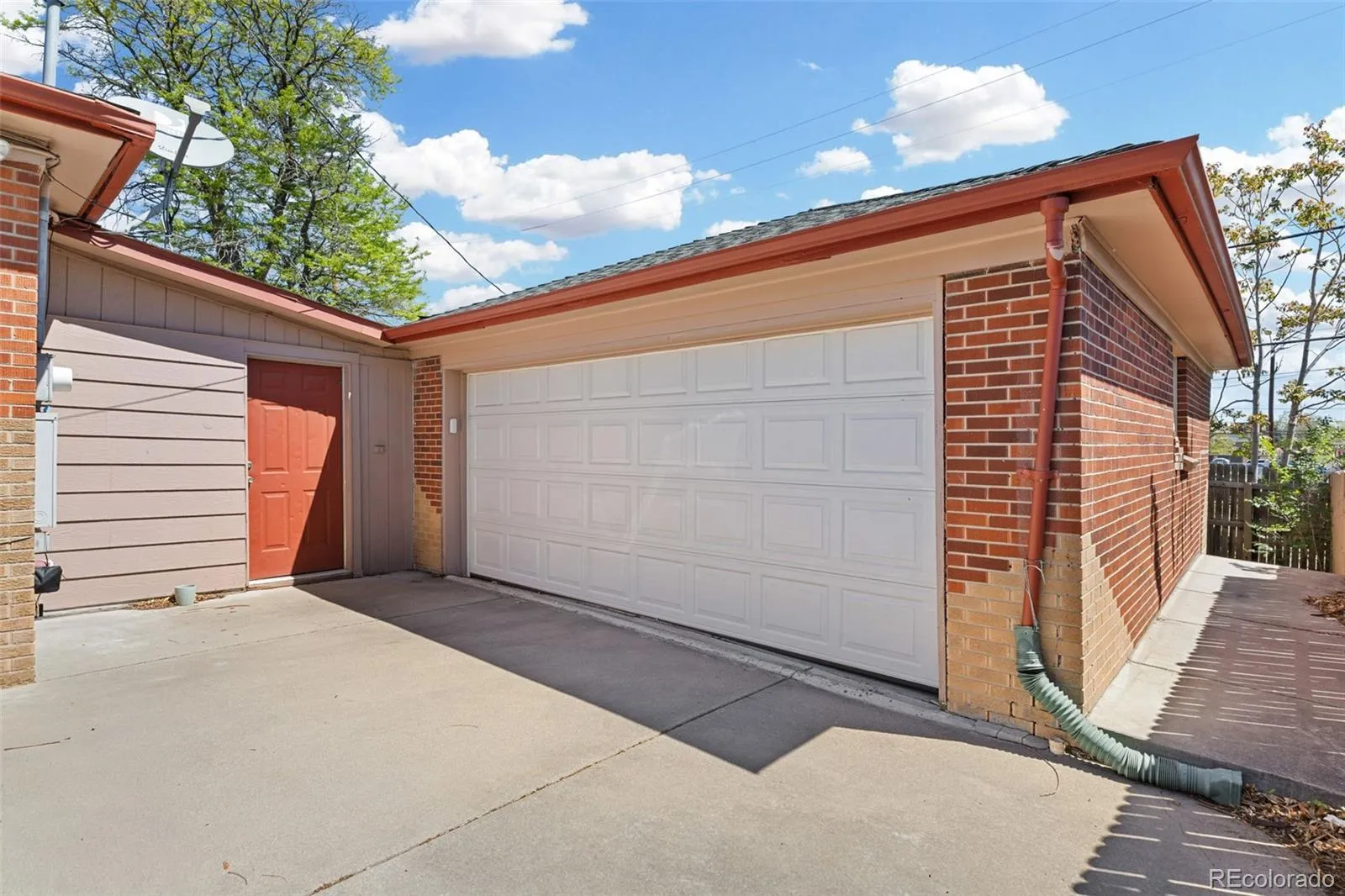 7230 Quivas Street Denver CO 80221 | MLS #REC3396644 04172026205655 1600 35