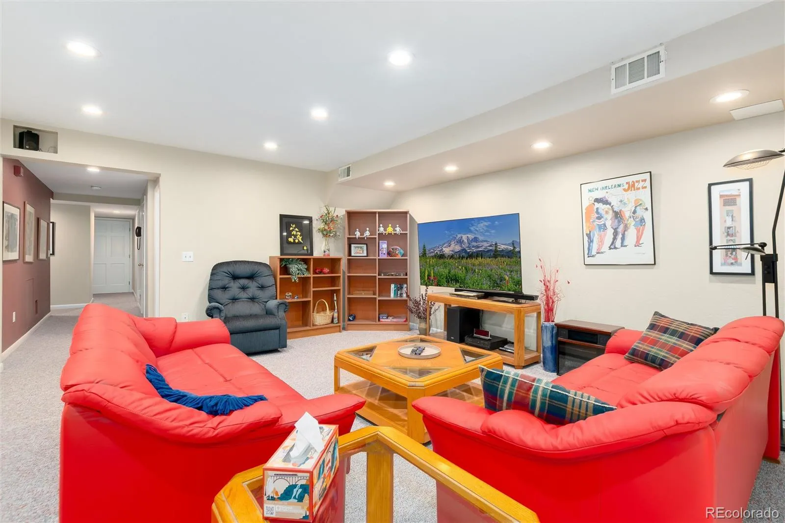 284 N Monroe Street Denver CO 80206 MLS #REC3396768 05242026161853 1600 18
