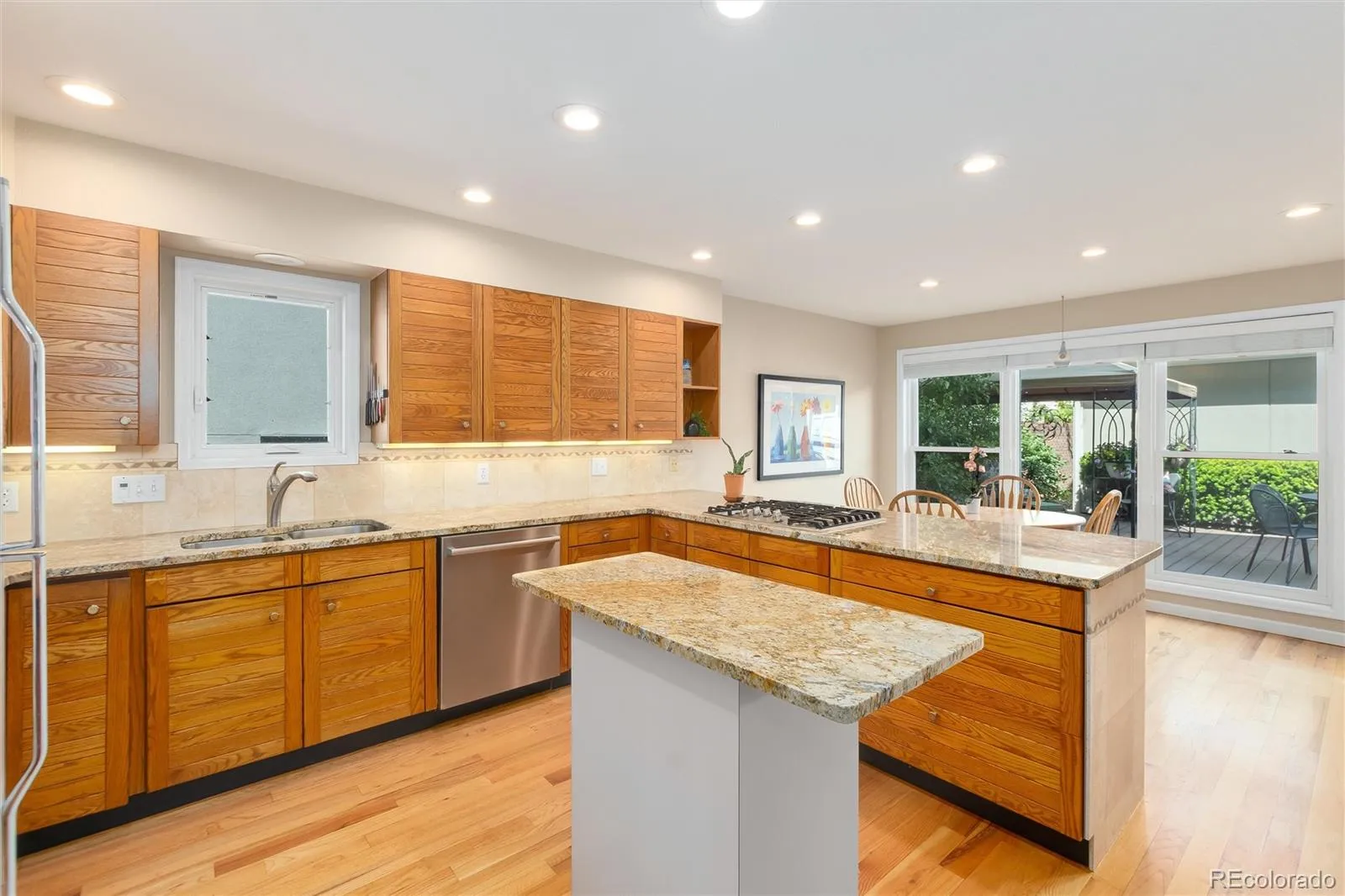 284 N Monroe Street Denver CO 80206 MLS #REC3396768 05242026161853 1600 6