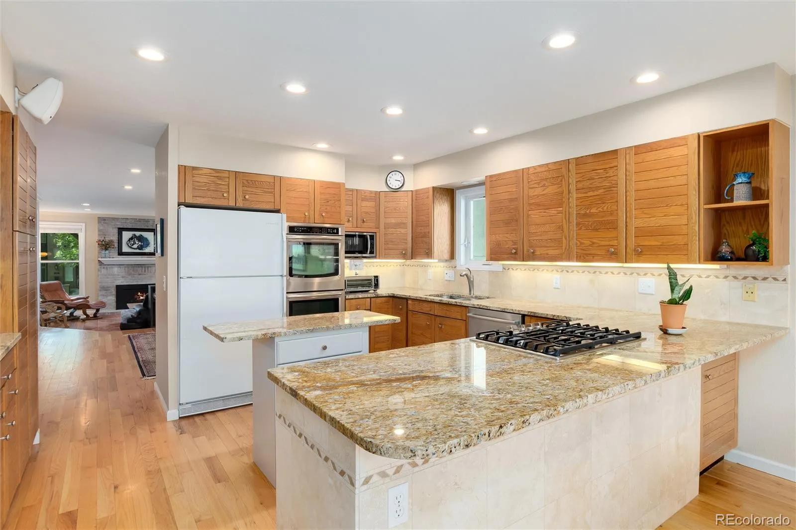284 N Monroe Street Denver CO 80206 MLS #REC3396768 05242026161853 1600 7
