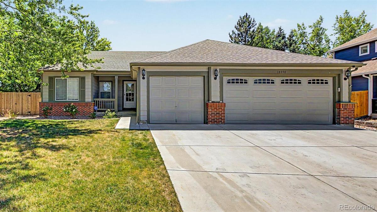 18390 E Baltic Place Aurora CO 80013 | MLS #REC3398155 MLS #REC3398155 image #0