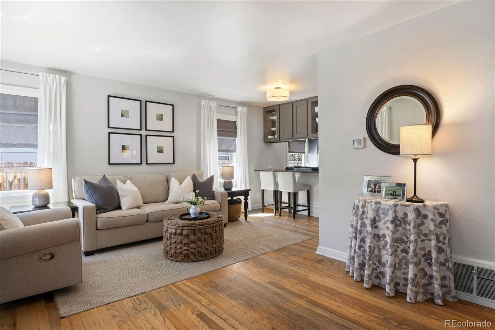 04032026220258 1600 1