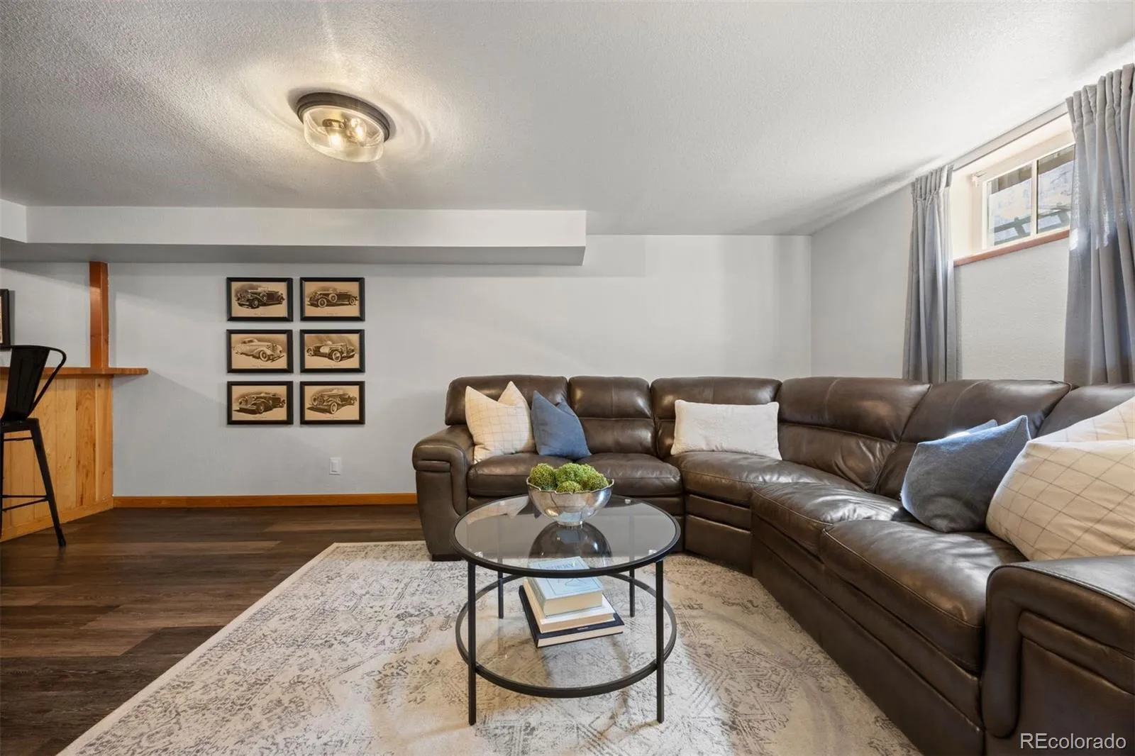 04032026220258 1600 22