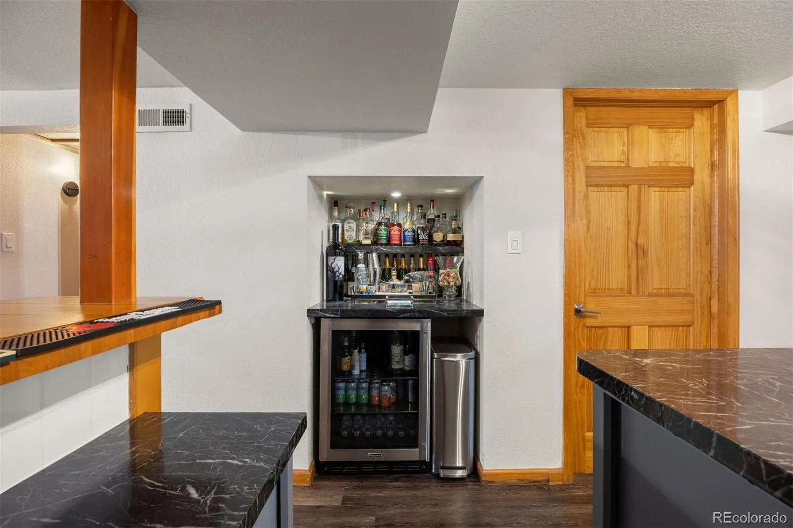 04032026220258 1600 26