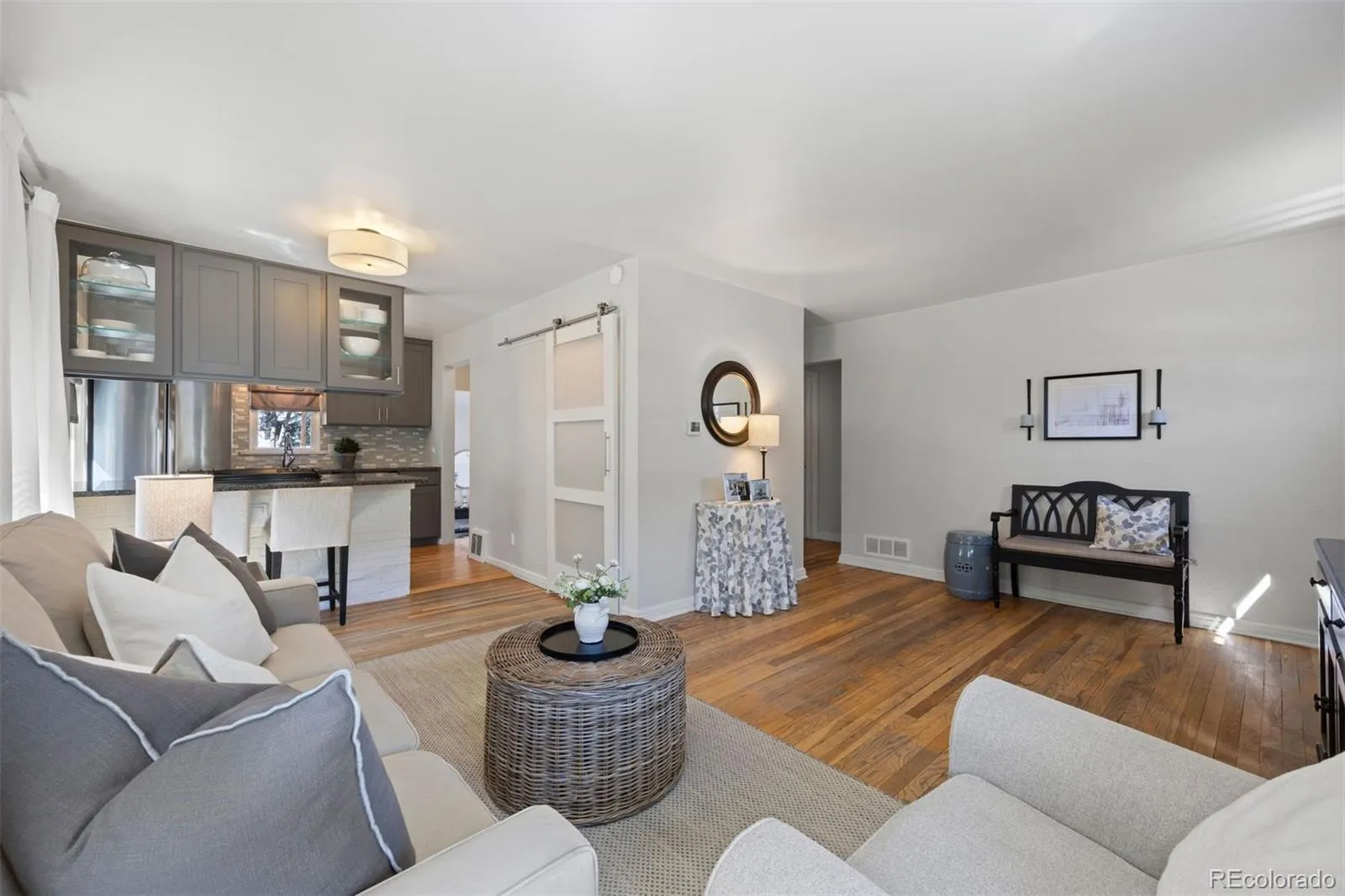 04032026220258 1600 3