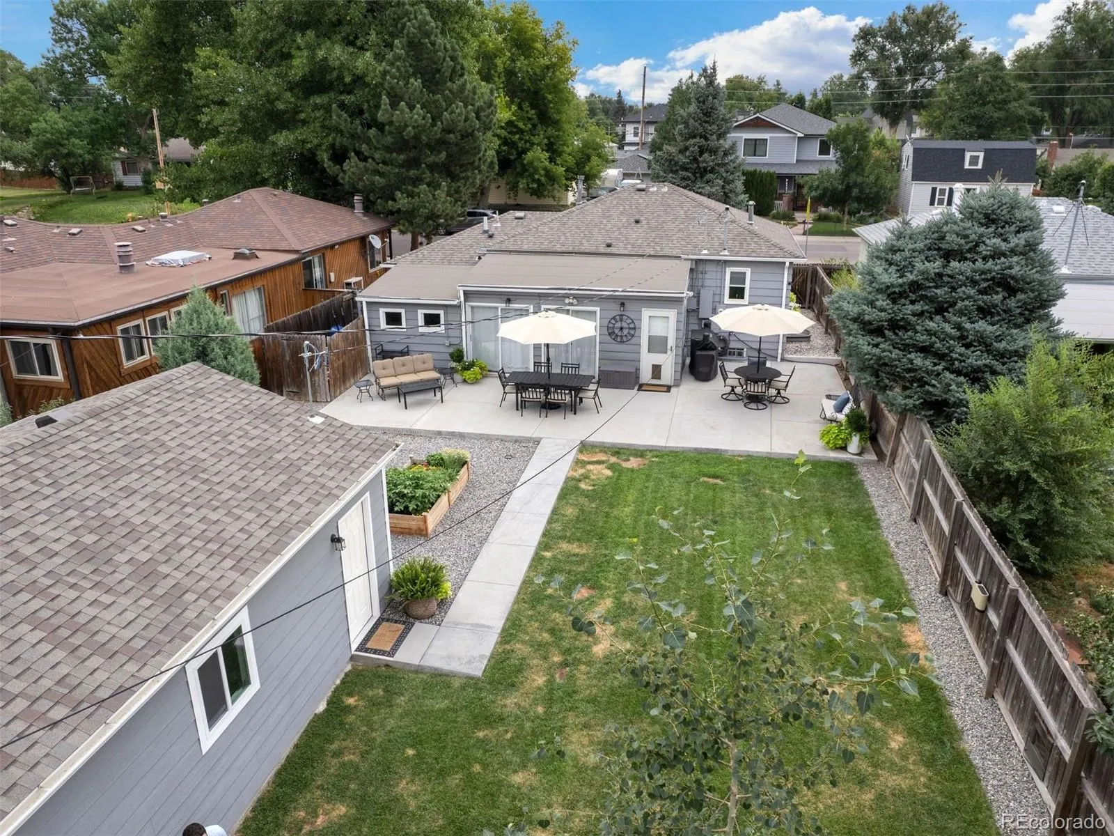 04032026220258 1600 34