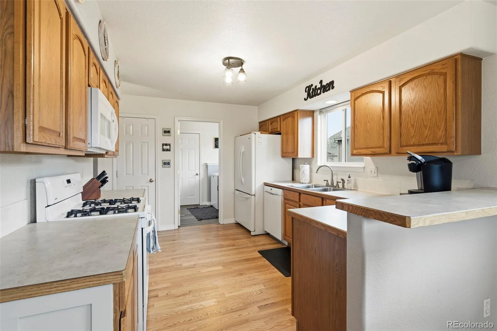 06042026140756 1600 12