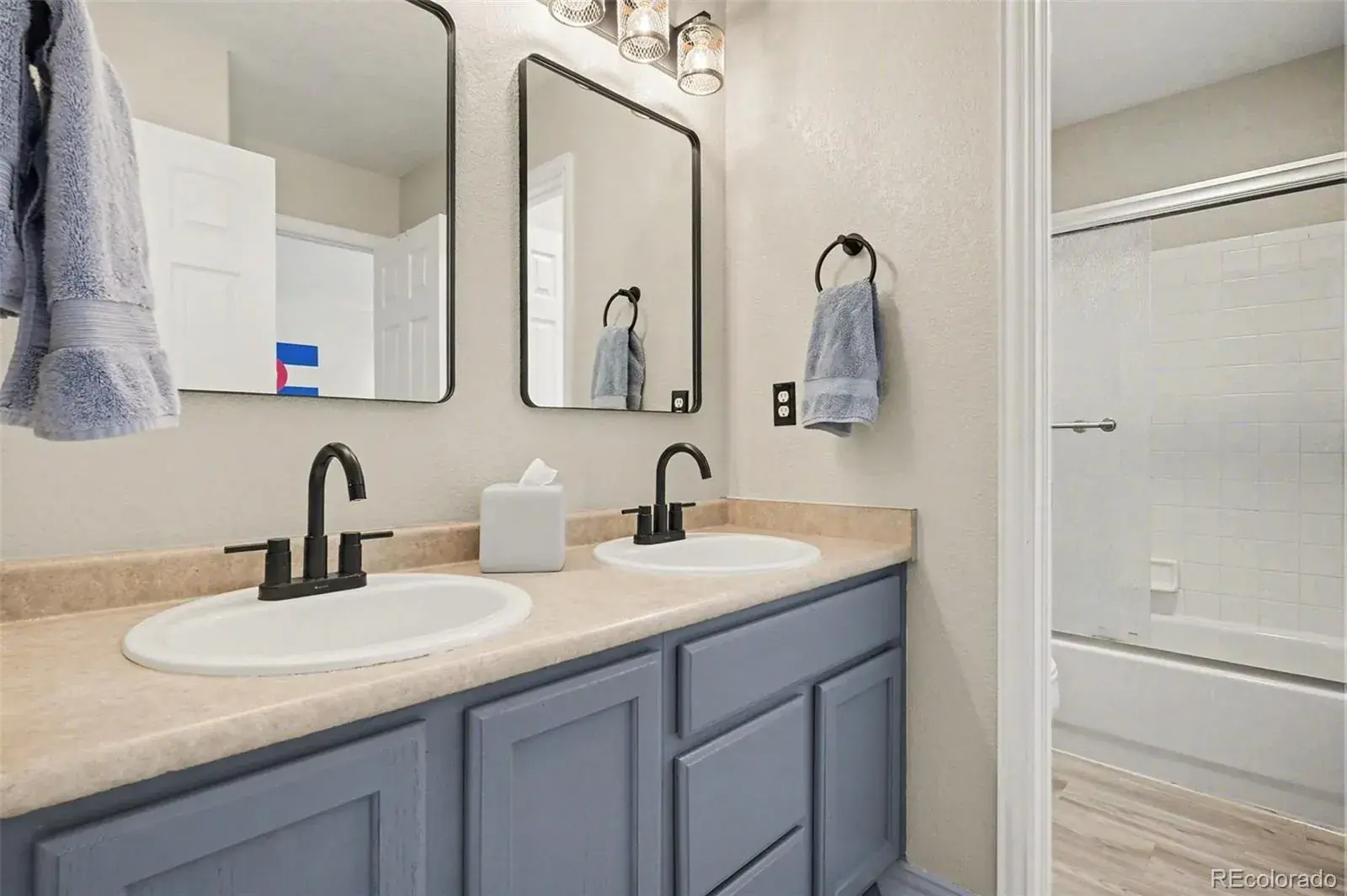 9229 Aspen Creek Way Highlands Ranch CO 80129 MLS #REC3399327 02272026232954 1600 22