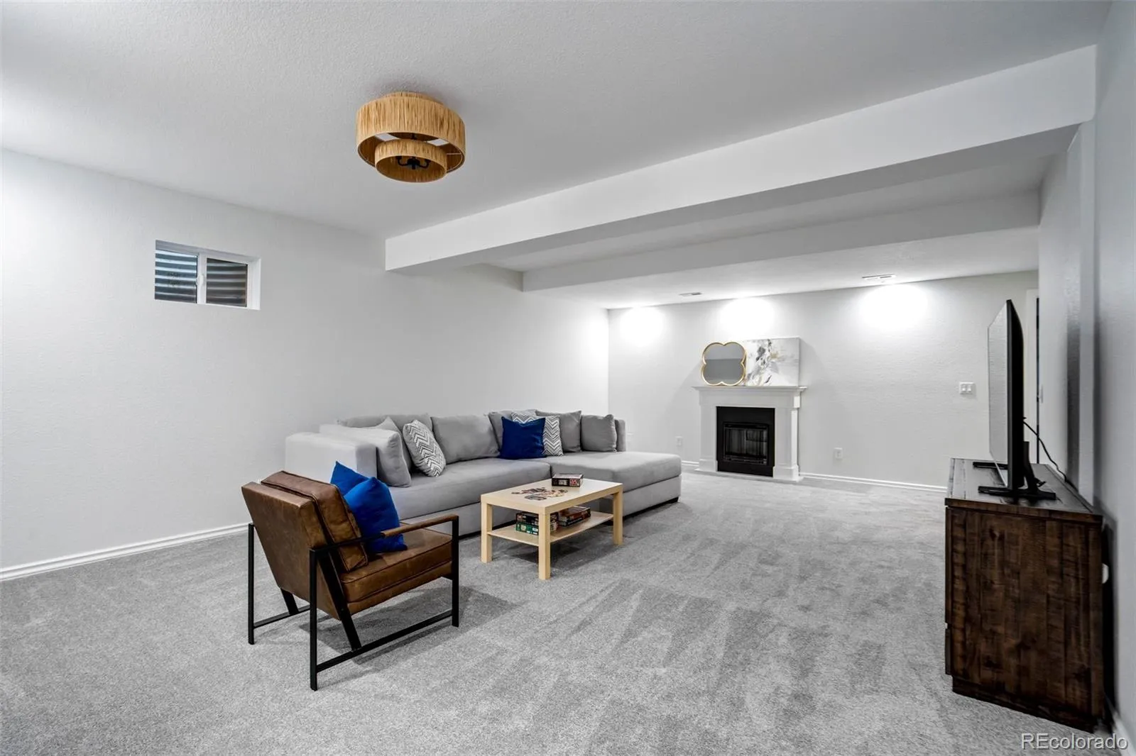 327 Ingleton Court Castle Pines CO 80108 MLS #REC3399379 04302026195350 1600 37