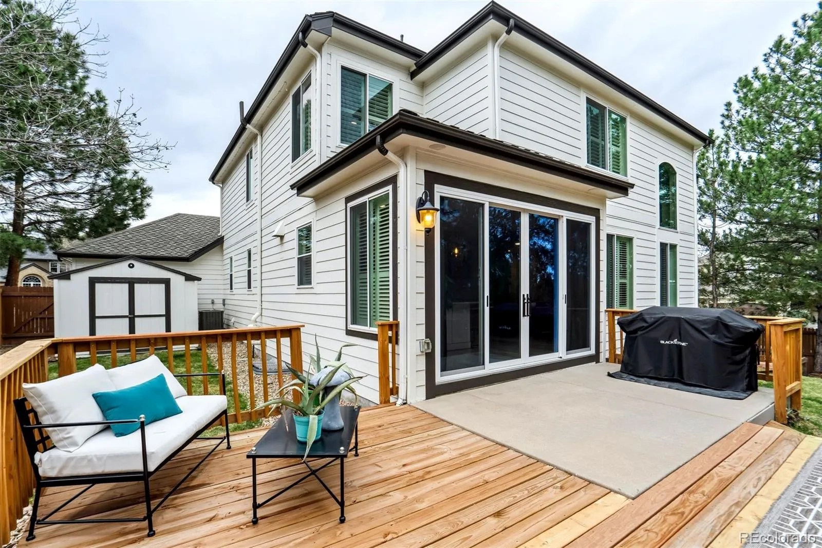 327 Ingleton Court Castle Pines CO 80108 MLS #REC3399379 04302026195350 1600 41