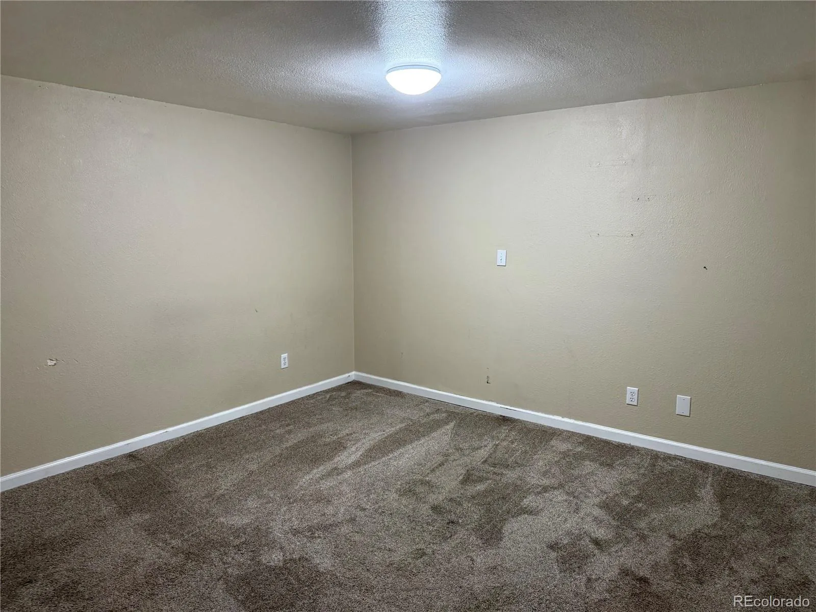 8235 W Florida Avenue Lakewood CO 80232 MLS #REC3400797 06212026034807 1600 19