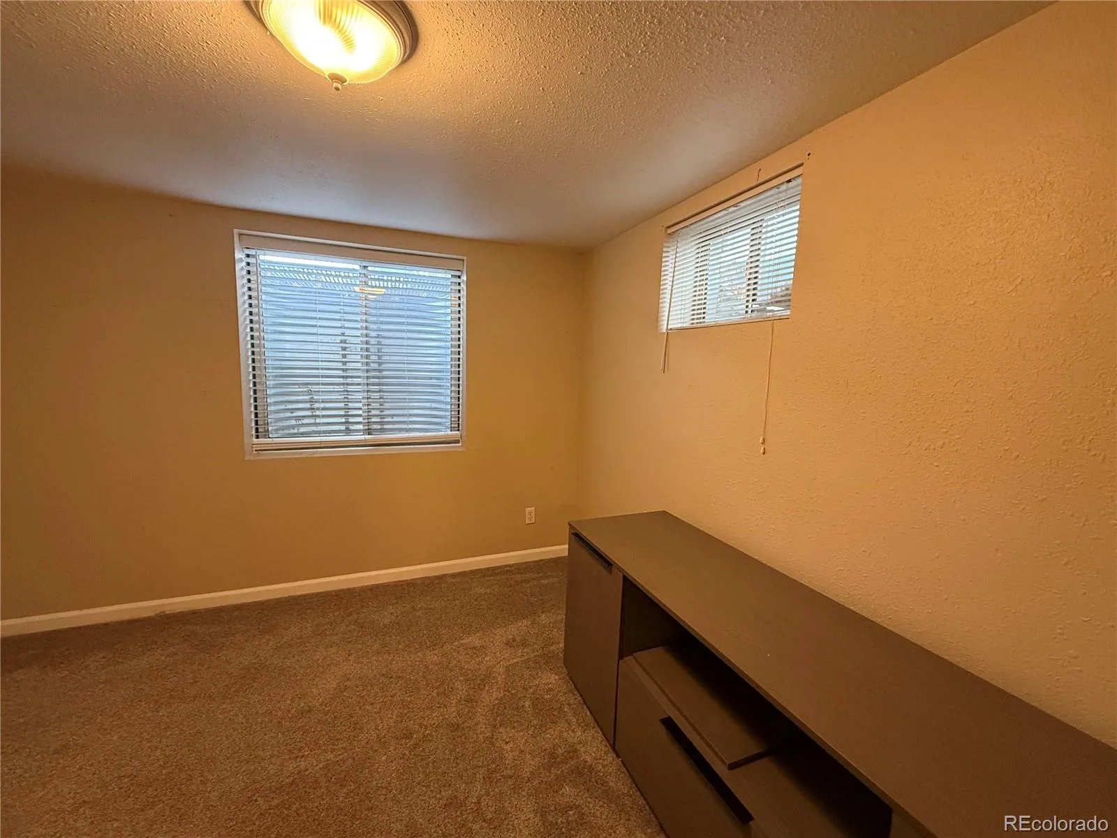 8235 W Florida Avenue Lakewood CO 80232 MLS #REC3400797 06212026034807 1600 22