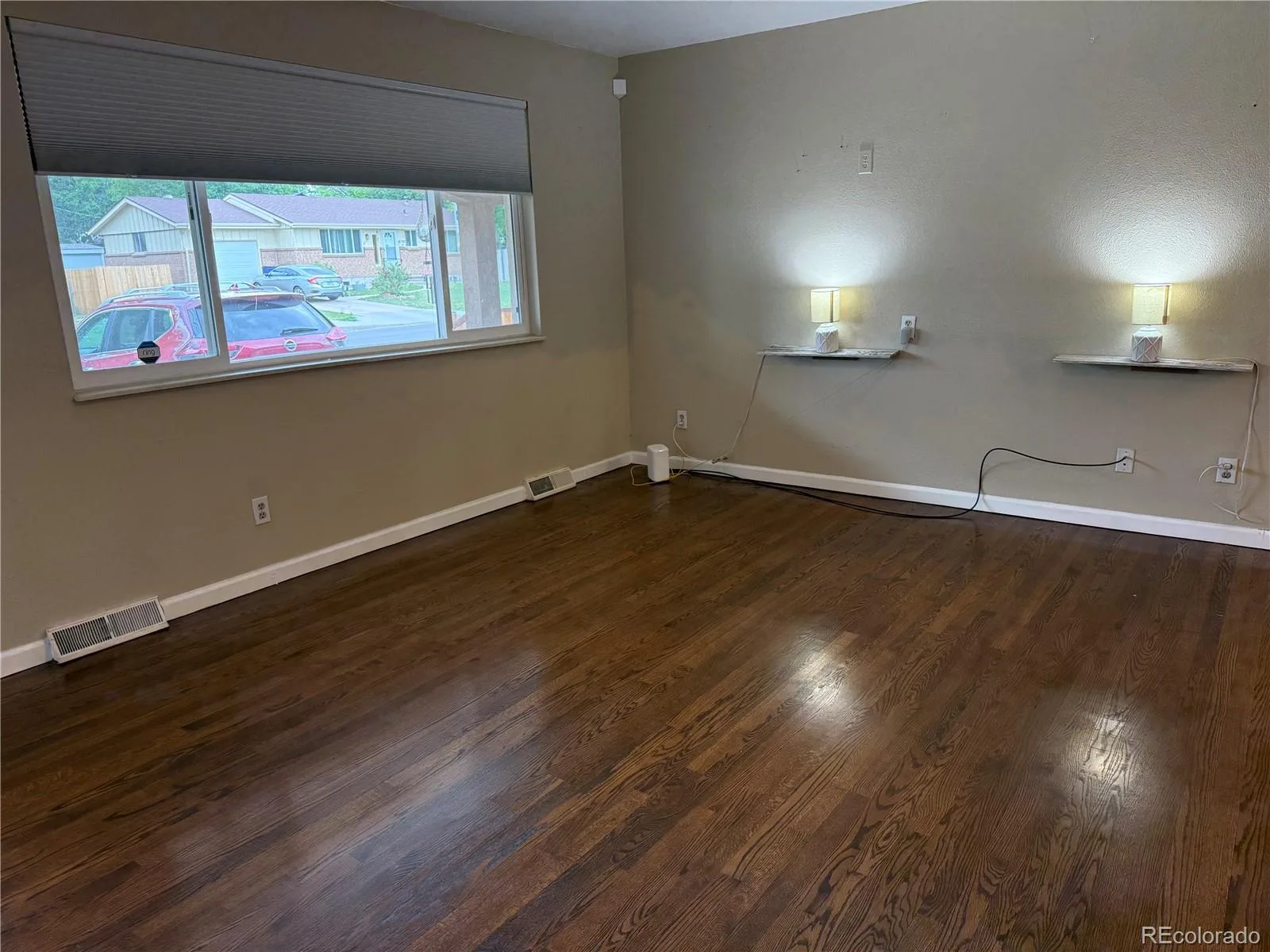8235 W Florida Avenue Lakewood CO 80232 MLS #REC3400797 06212026034807 1600 7
