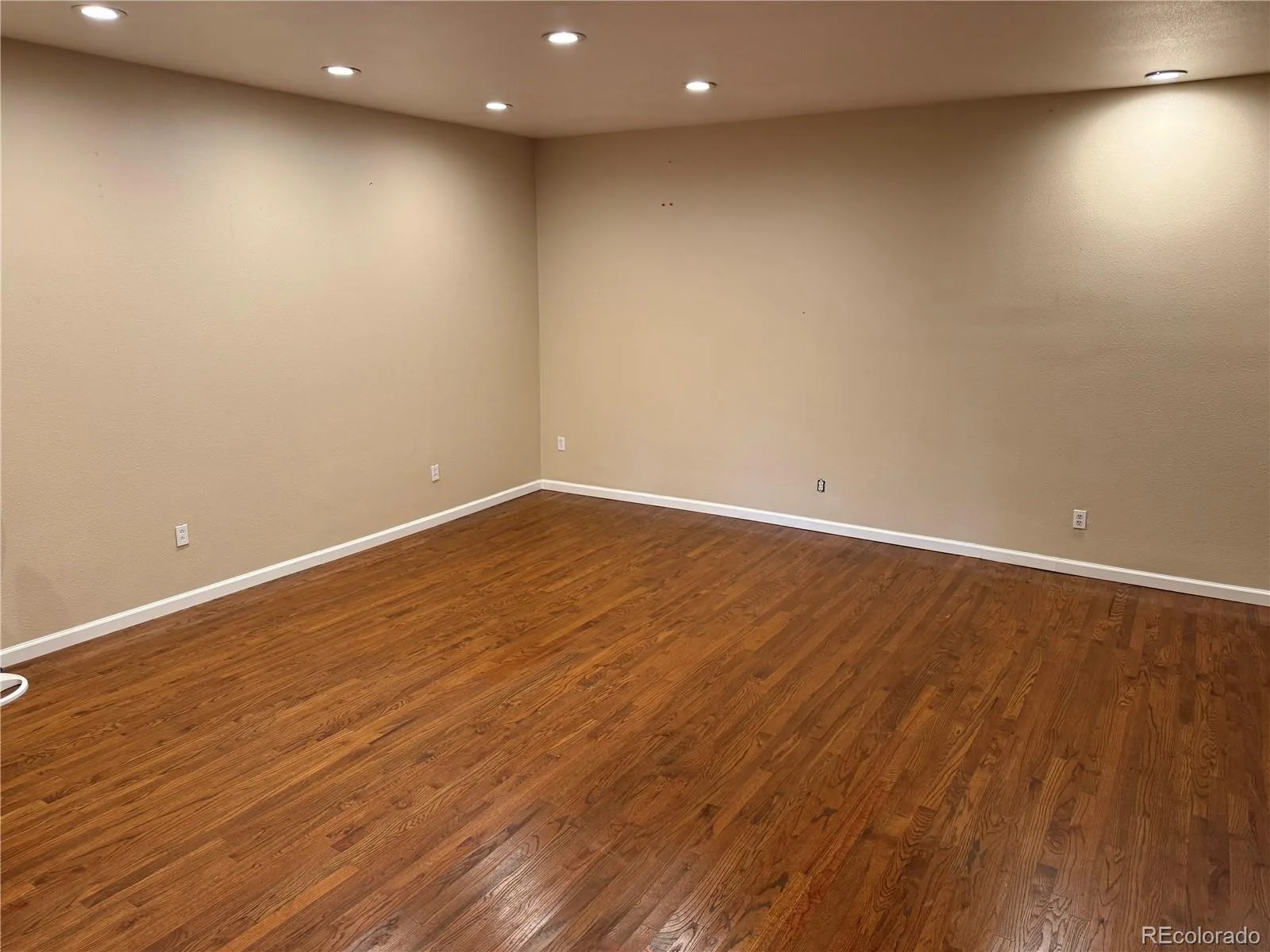 8235 W Florida Avenue Lakewood CO 80232 MLS #REC3400797 06212026034807 1600 9