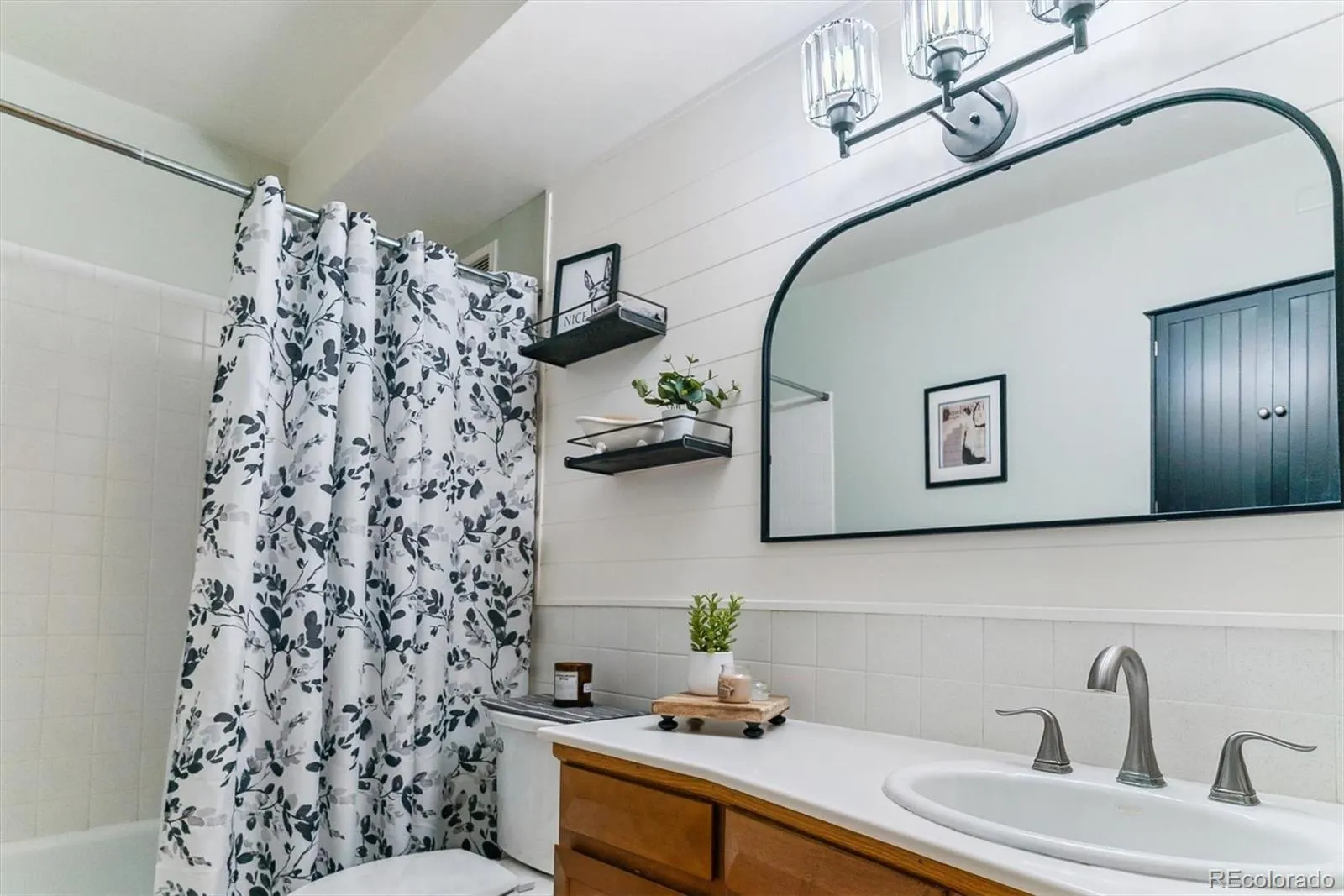 9360 E Center Avenue #11C Denver CO 80247 MLS #REC3401003 05012026143540 1600 13