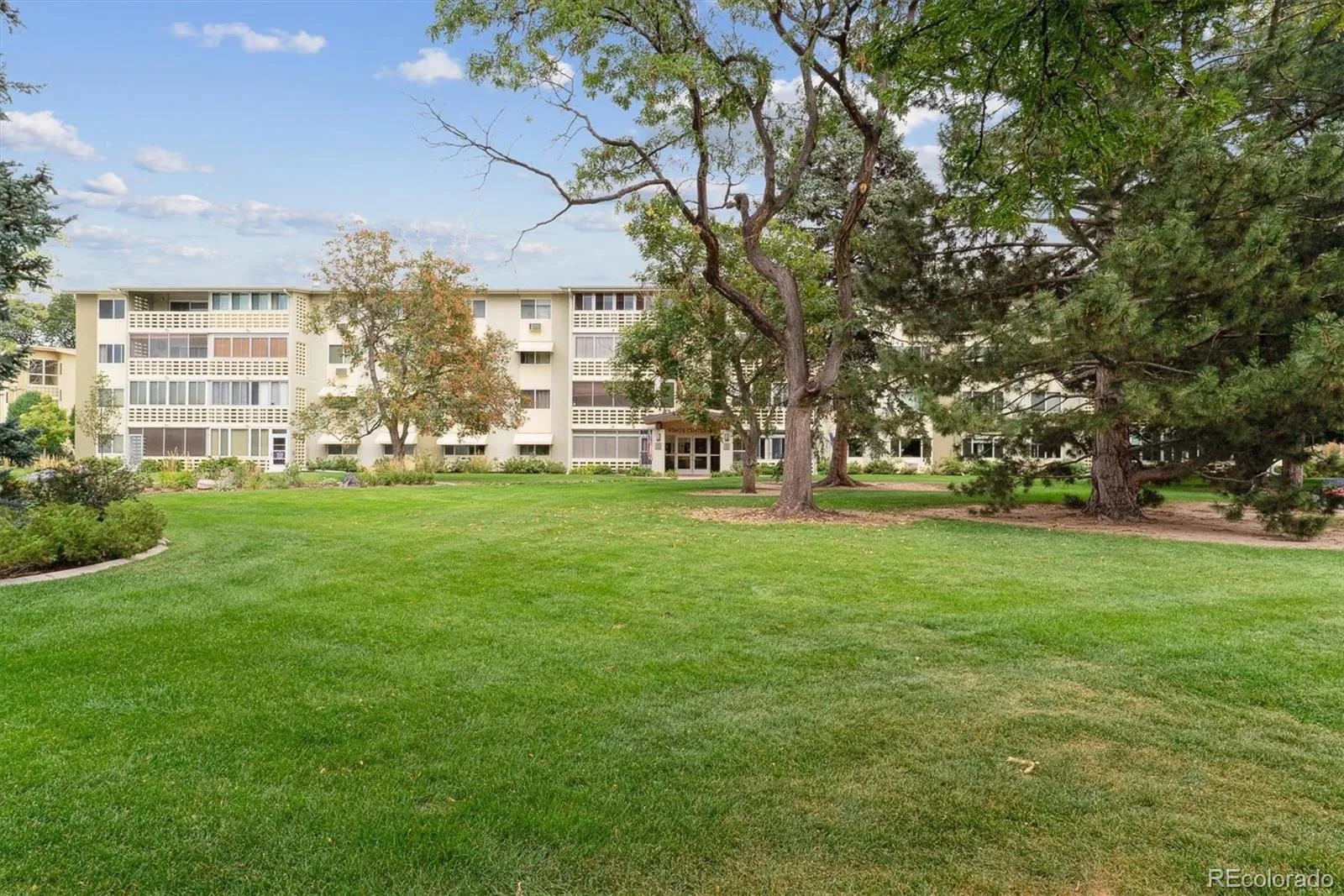 9360 E Center Avenue #11C Denver CO 80247 MLS #REC3401003 05012026143540 1600 22