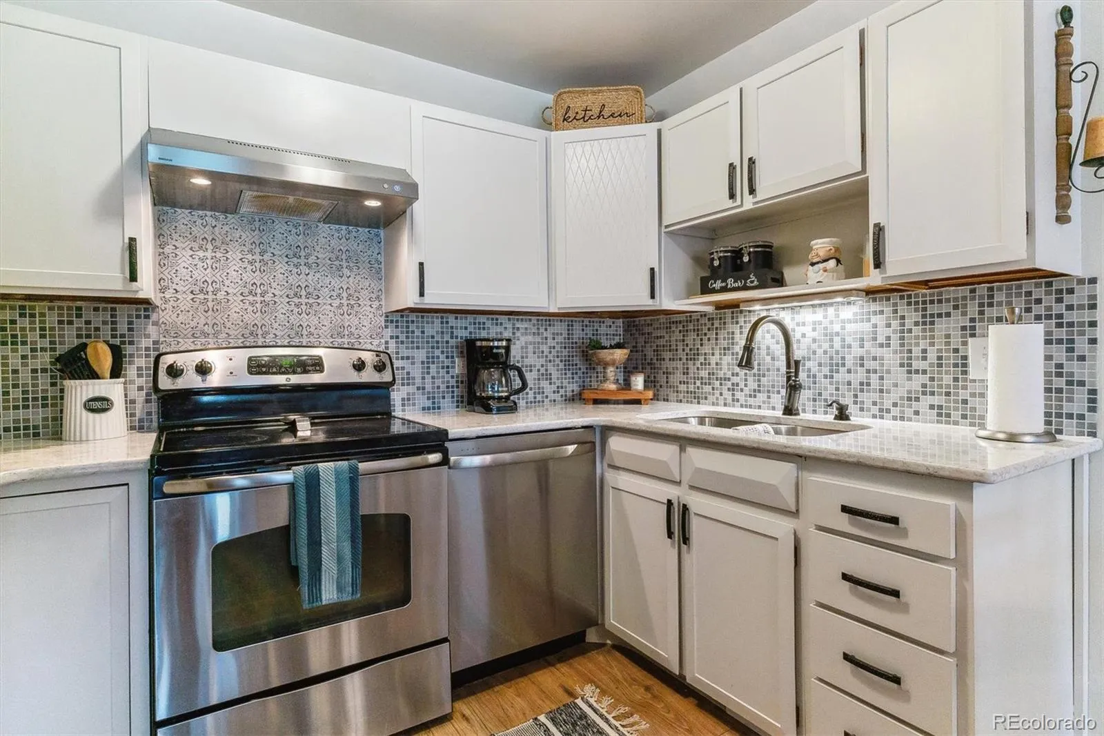 9360 E Center Avenue #11C Denver CO 80247 MLS #REC3401003 05012026143540 1600 4