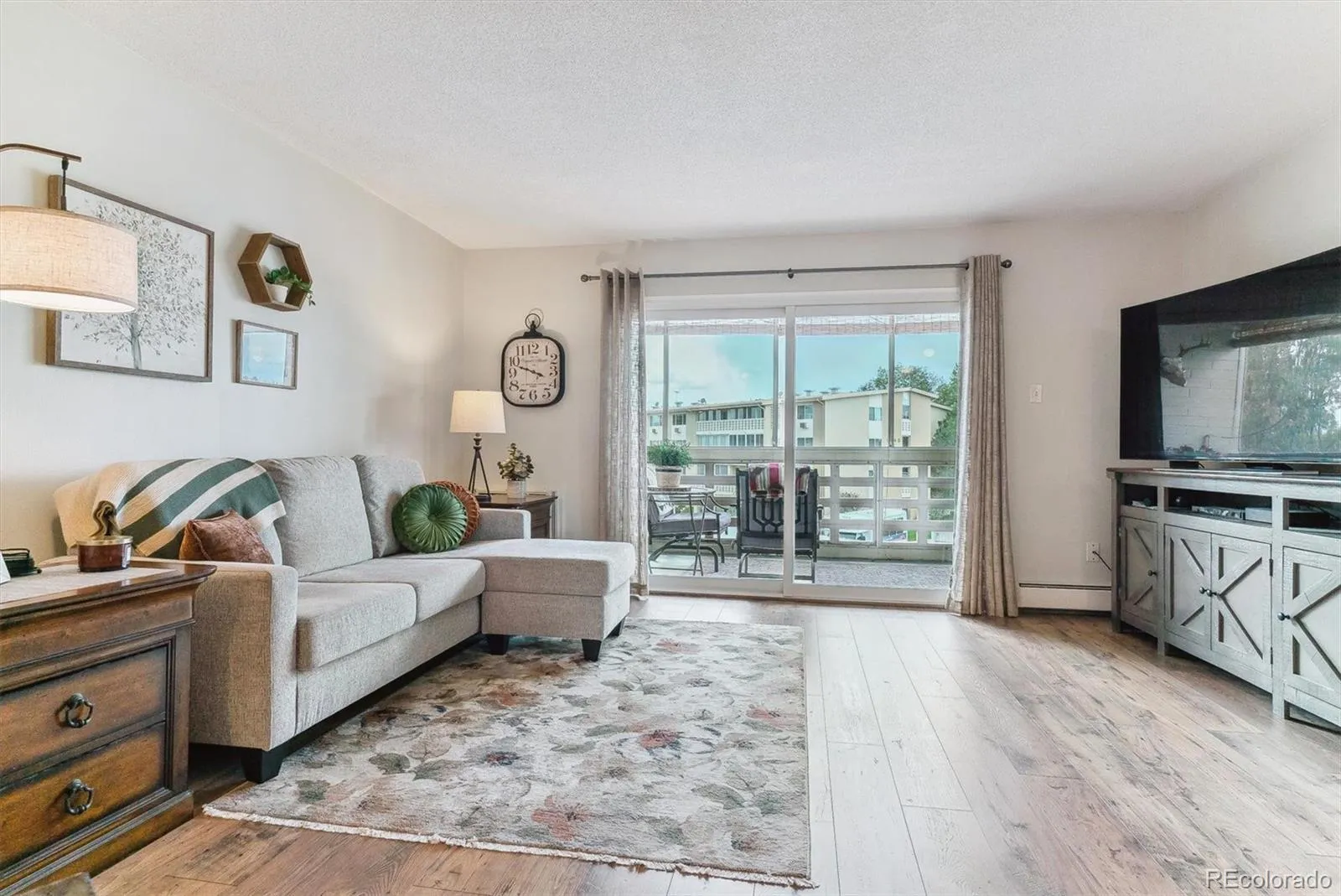 9360 E Center Avenue #11C Denver CO 80247 MLS #REC3401003 05012026143540 1600 8