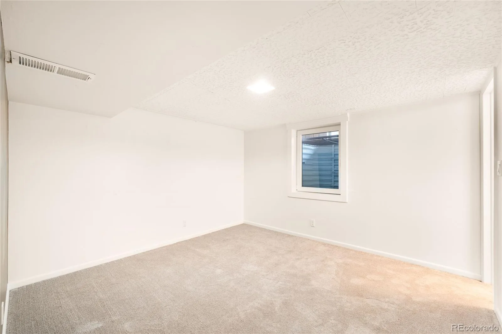 1380 S Tejon Street Denver CO 80223 MLS #REC3401938 06252026215555 1600 12