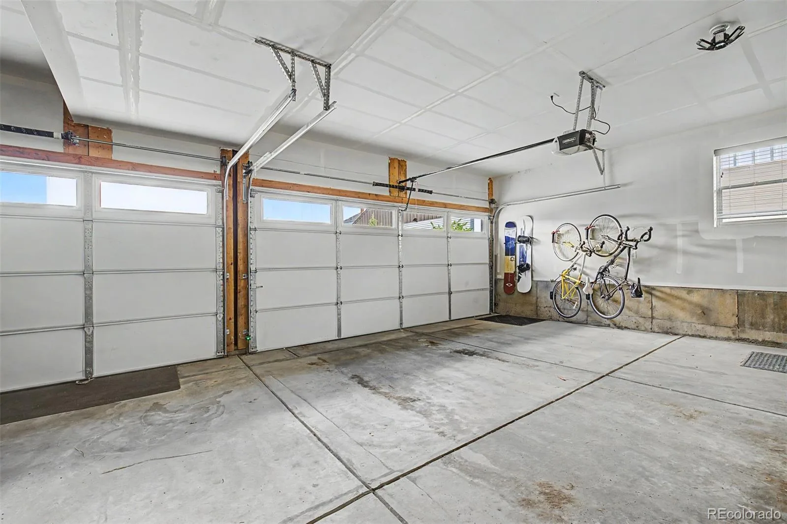 15194 W 69th Avenue Arvada CO 80007 | MLS #REC3402698 08192026001645 1600 38