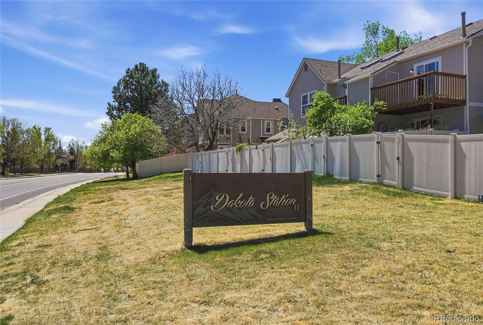 9631 W Chatfield Avenue #B Littleton CO 80128 MLS #REC3403856 05022026055847 1600 29
