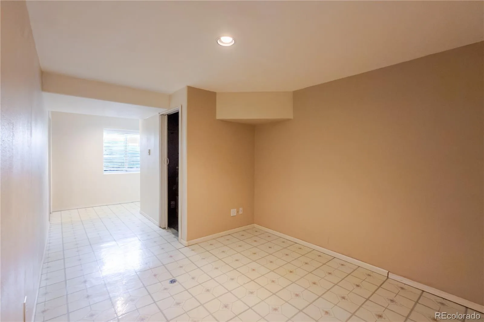 8477 Jason Court Denver CO 80260 | MLS #REC3404380 08142026054243 1600 32