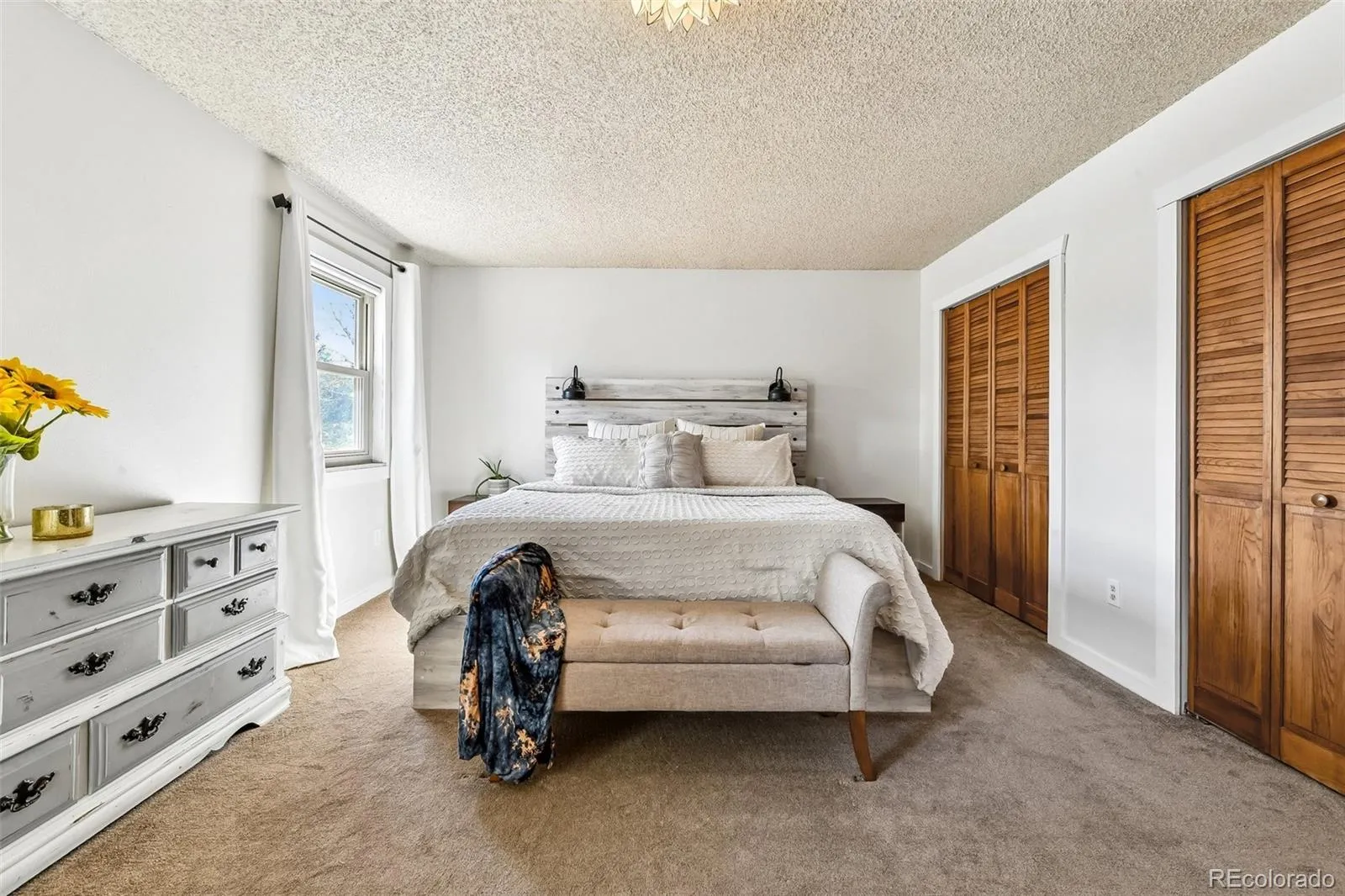 15979 E 18th Place Aurora CO 80011 MLS #REC3404490 04242026152451 1600 16