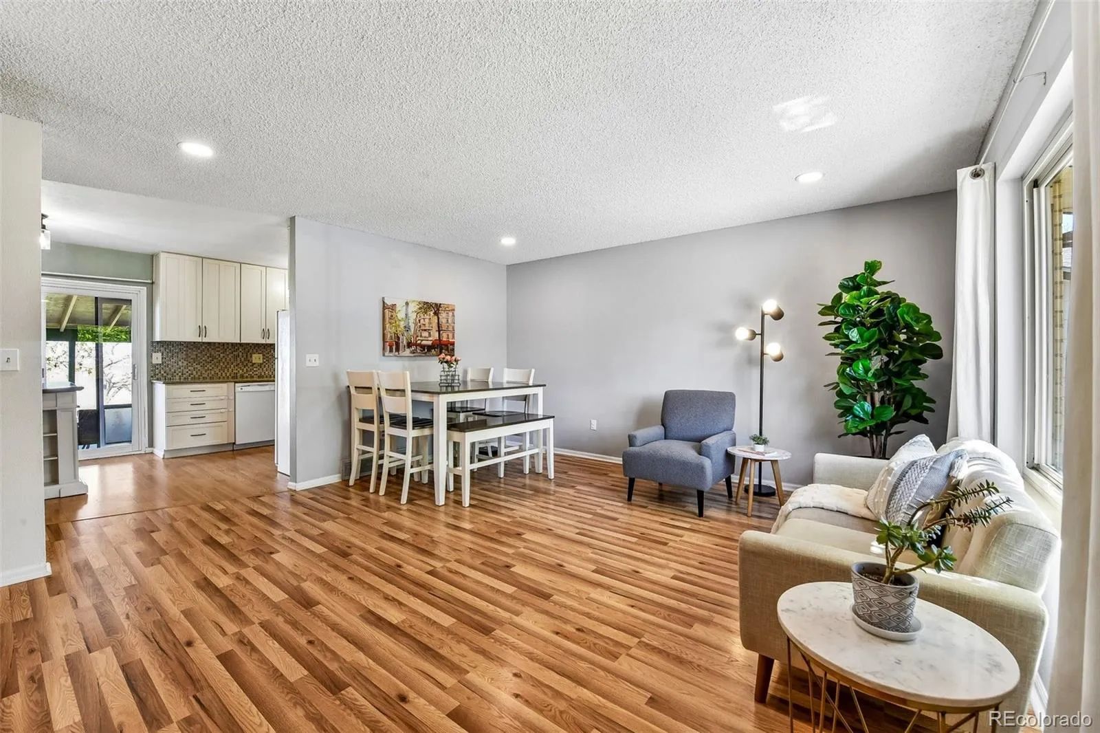 15979 E 18th Place Aurora CO 80011 MLS #REC3404490 04242026152451 1600 3