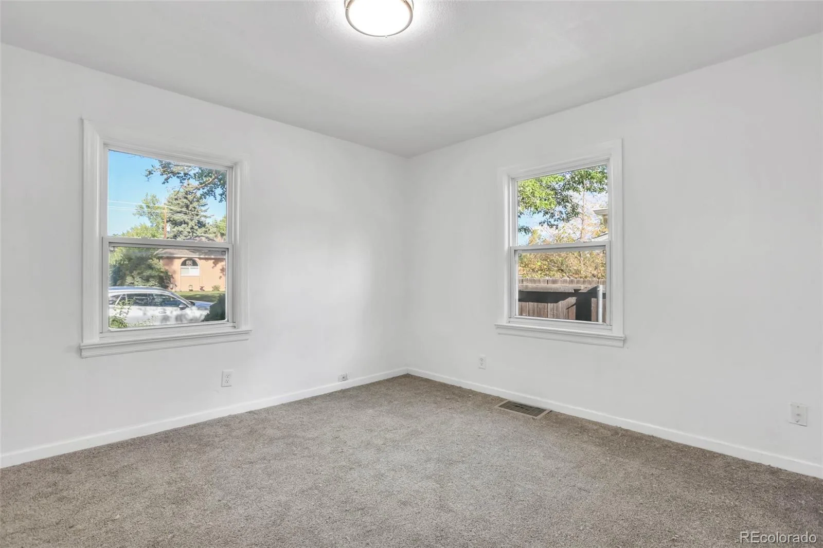 4296 S Sherman Street Englewood CO 80113 | MLS #REC3406887 09232026082301 1600 22