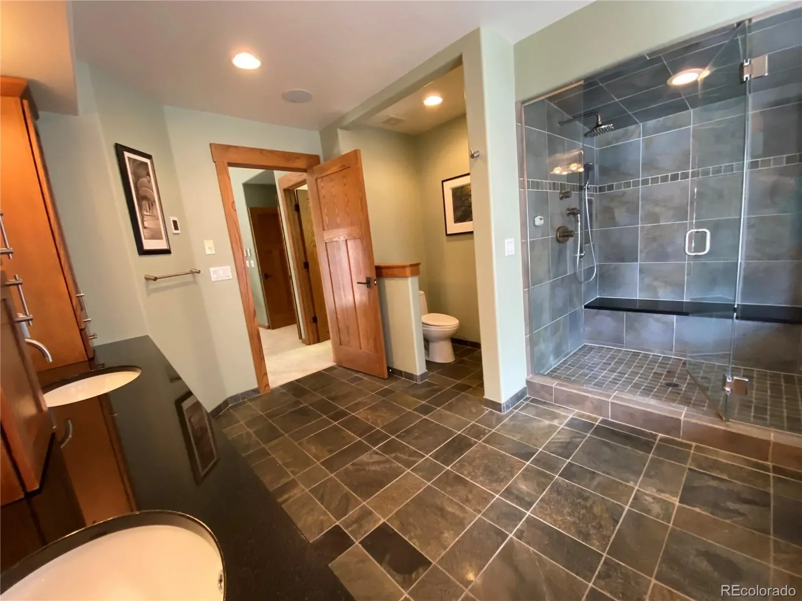 03192026221950 1600 29