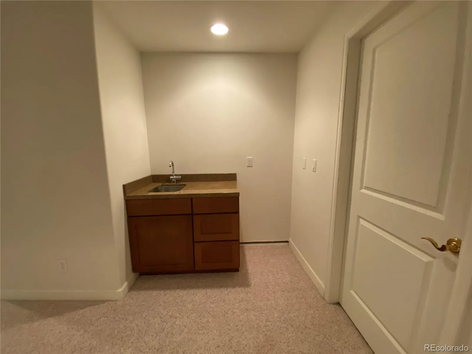 03192026221950 1600 40