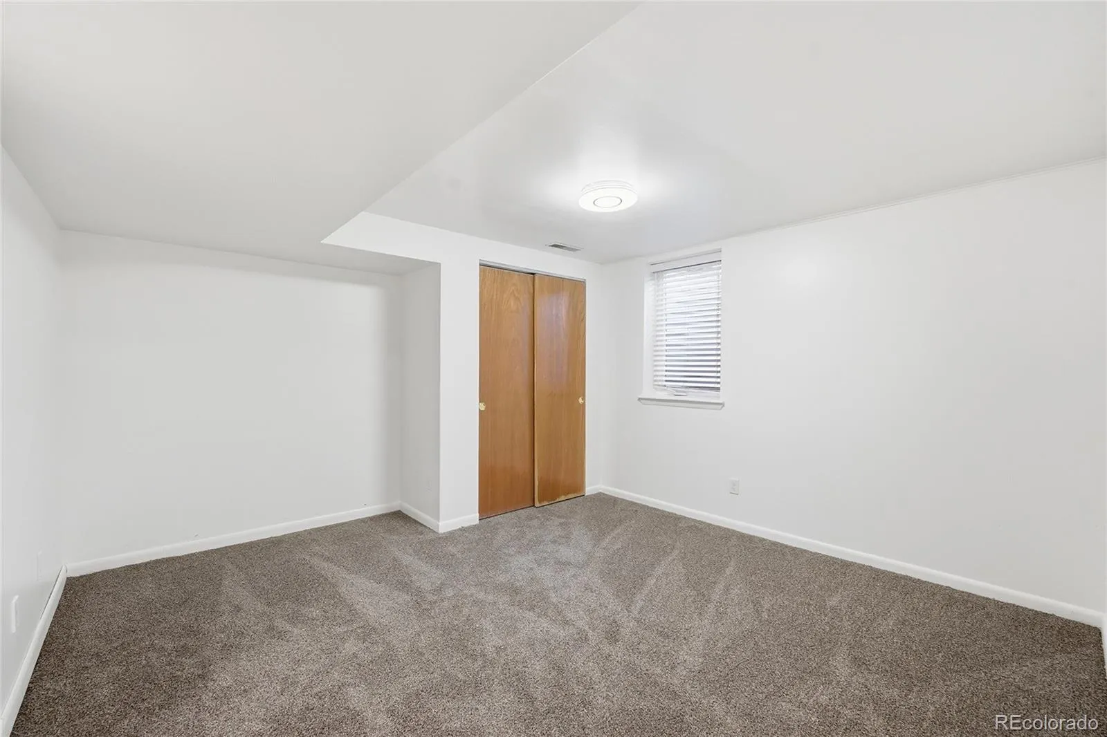 2967 W Tanforan Drive Englewood CO 80110 MLS #REC3407796 04282026172001 1600 19