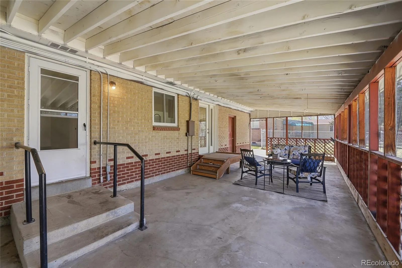 2967 W Tanforan Drive Englewood CO 80110 MLS #REC3407796 04282026172001 1600 23