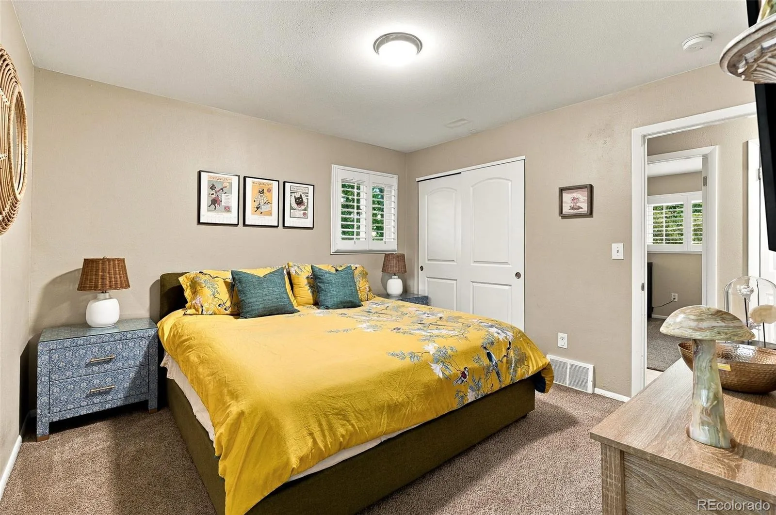 4719 S Fox Street Englewood CO 80110 | MLS #REC3408947 09262026055337 1600 12