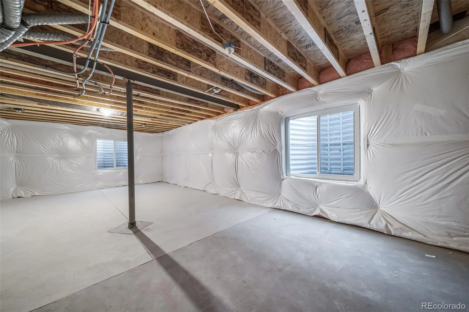 4715 Hauler Lane Commerce City CO 80022 | MLS #REC3409363 08202026183702 1600 37