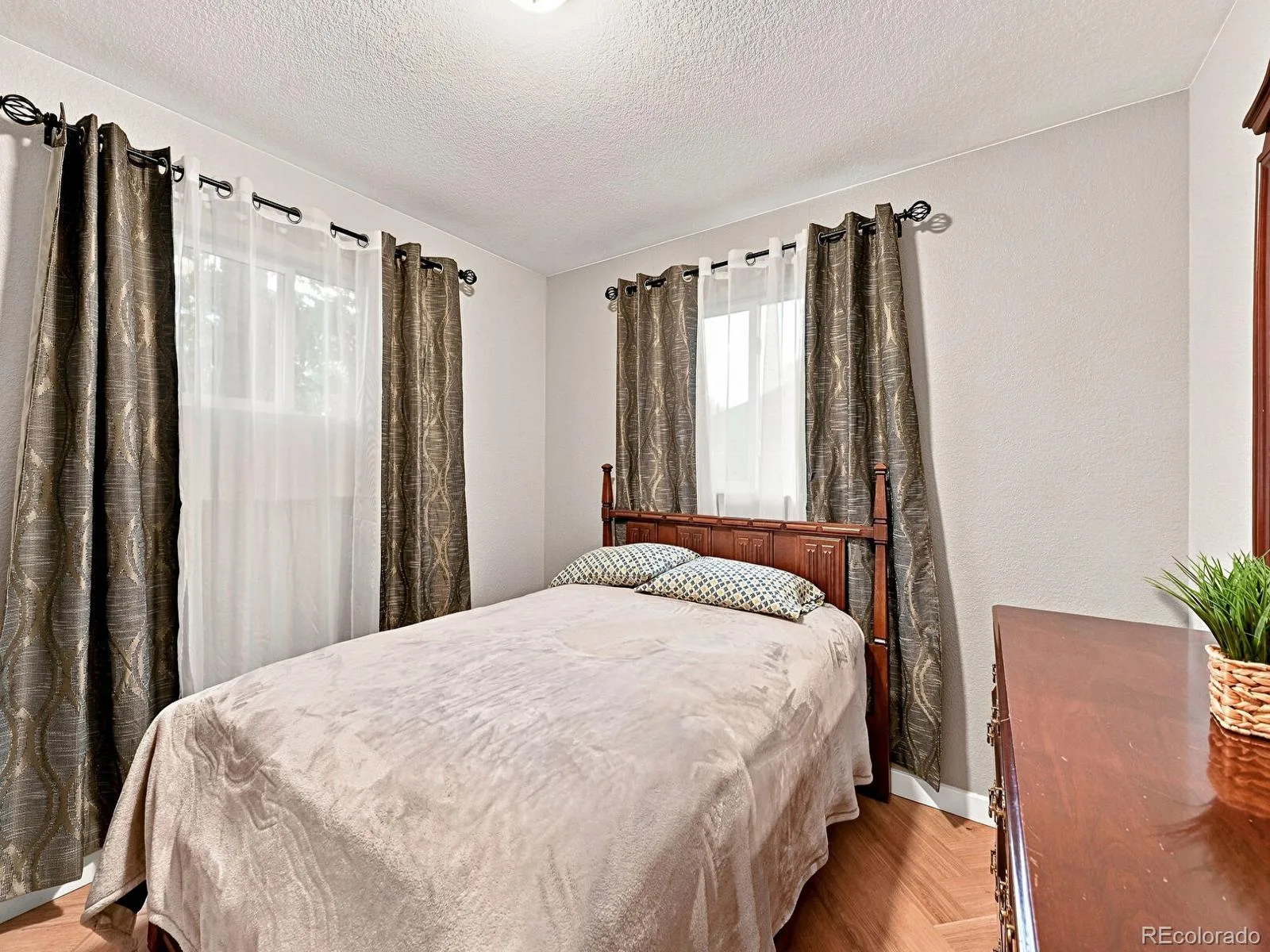 8671 Hopkins Drive Denver CO 80229 | MLS #REC3409435 08212026193054 1600 8