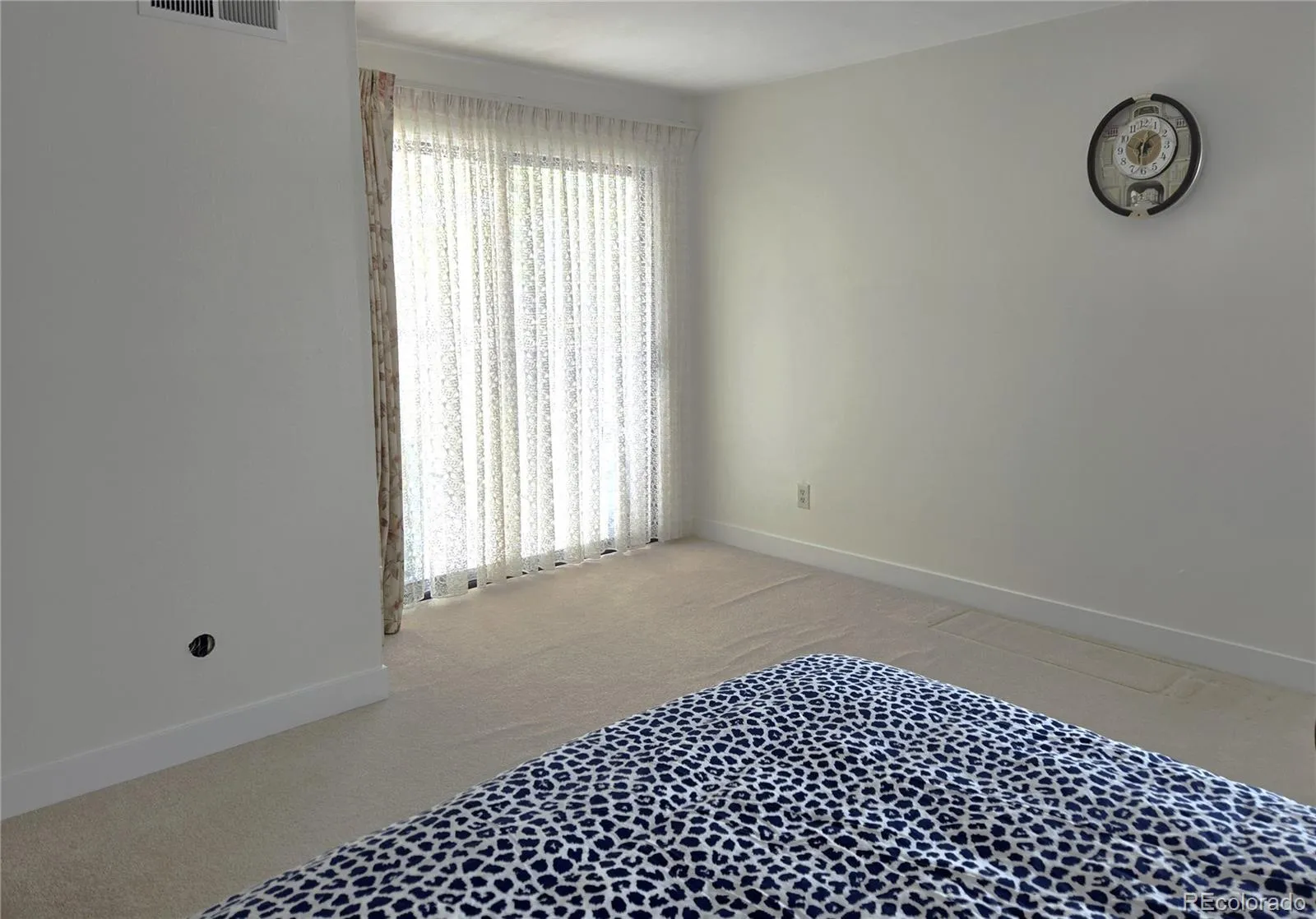 04102026182832 1600 11