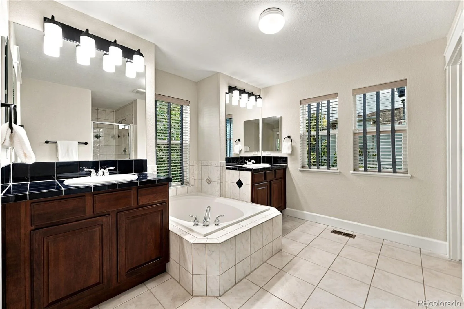 2760 Uinta Street Denver CO 80238 | MLS #REC3409787 09242026150717 1600 28