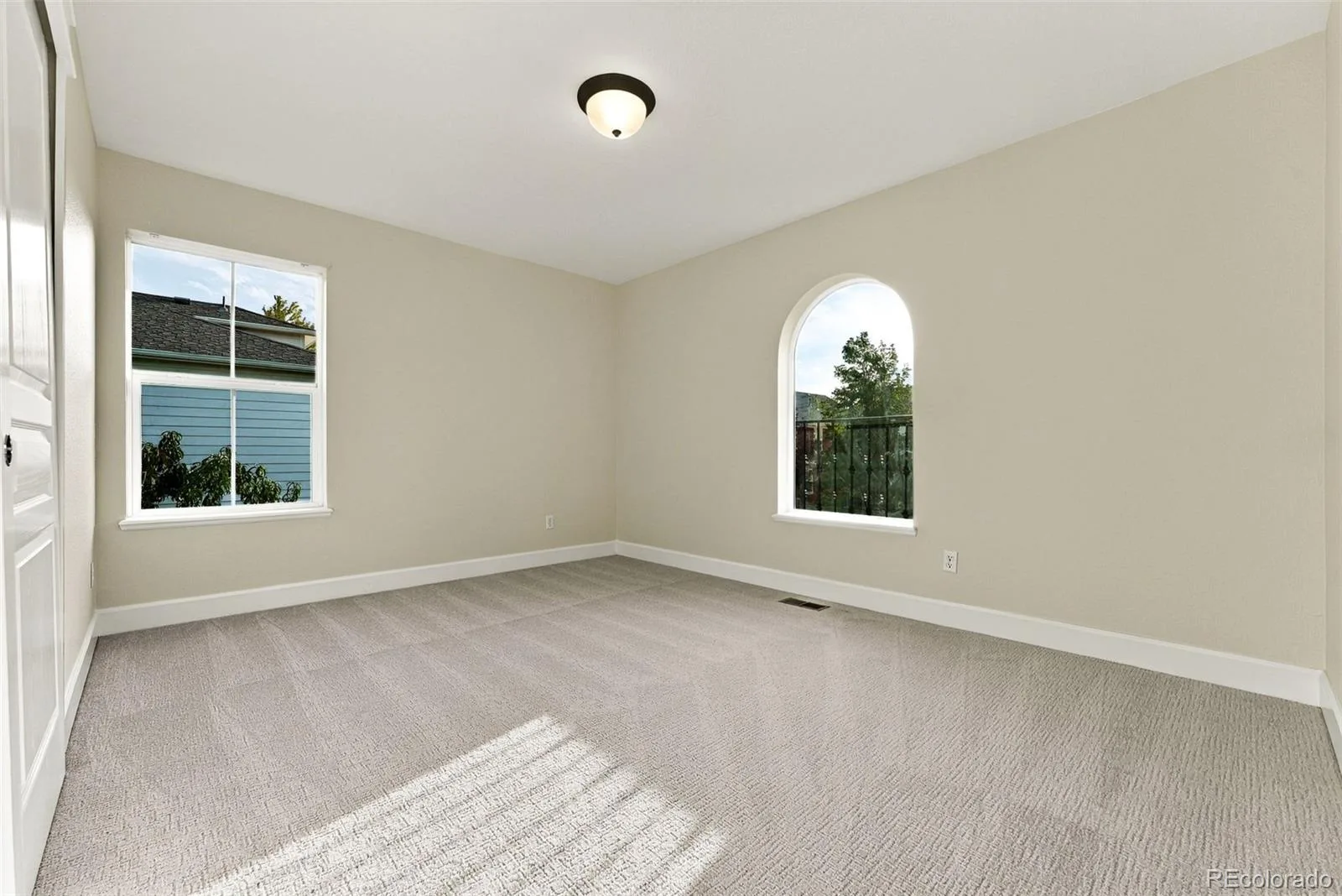 2760 Uinta Street Denver CO 80238 | MLS #REC3409787 09242026150717 1600 35