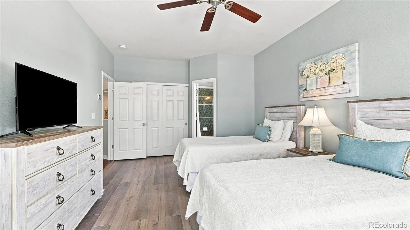 13152 W Asbury Circle Lakewood CO 80228 | MLS #REC3411129 08202026202206 1600 29