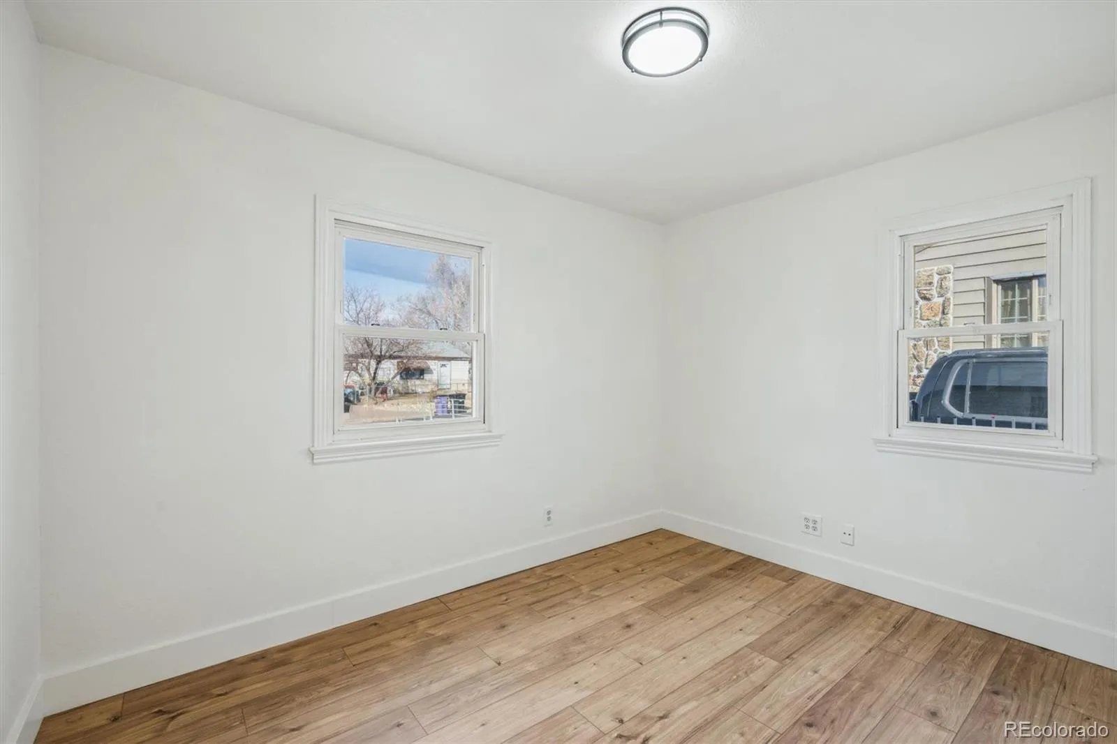 04152026172340 1600 12