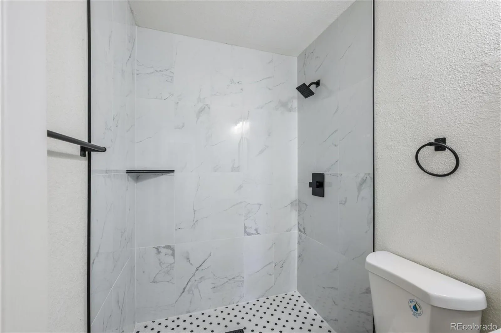 04152026172340 1600 16