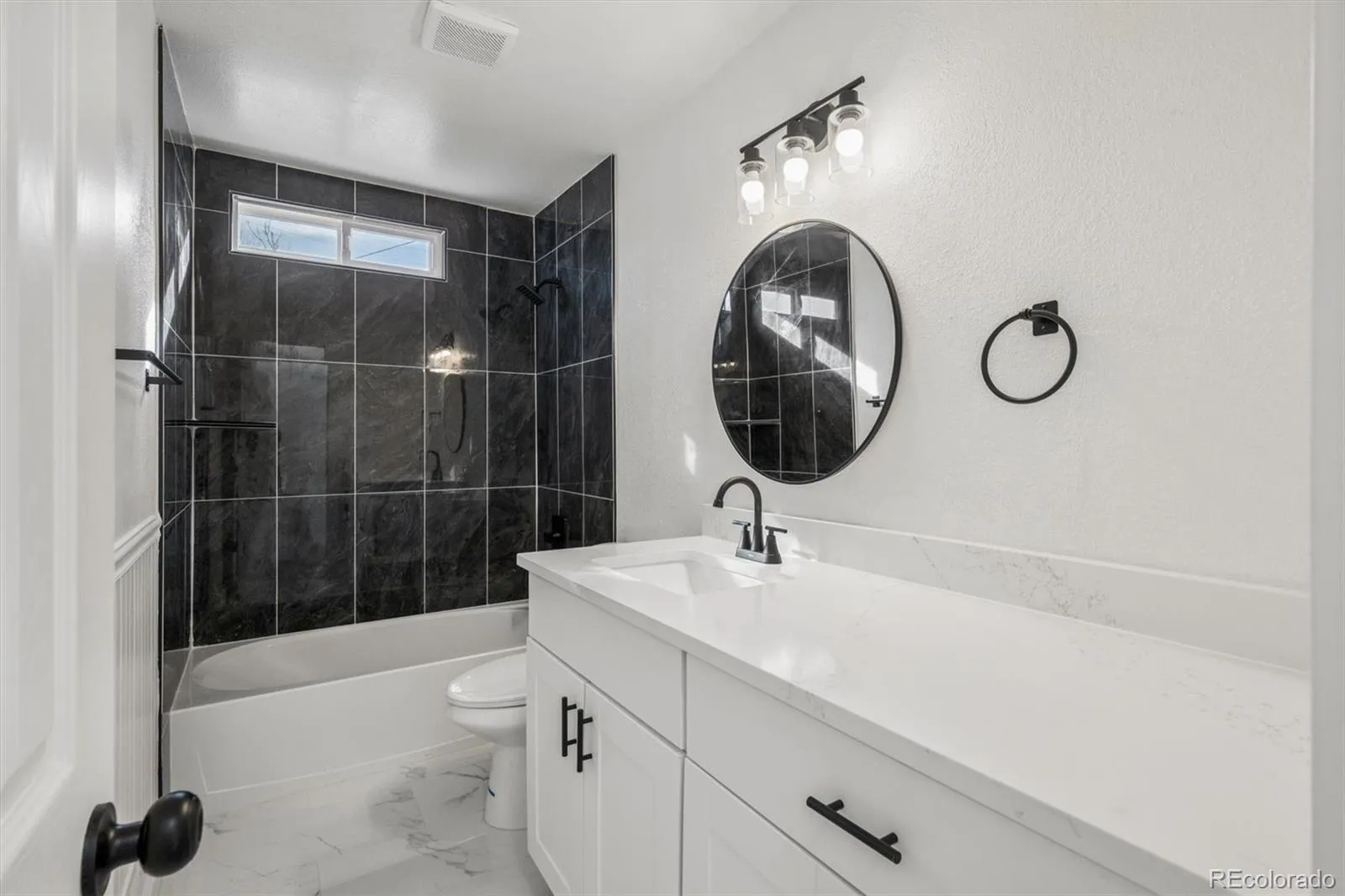 04152026172340 1600 19